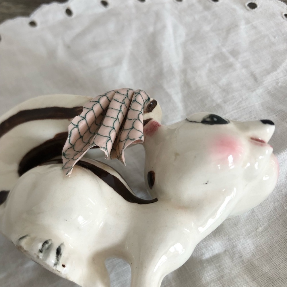 Vtg Anthropomorphic Chipmunk Figurine - Picture 14 of 15